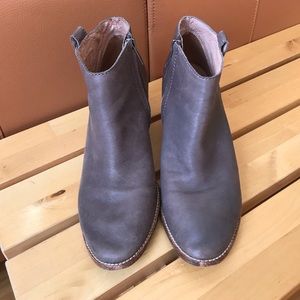 Madewell The Billie Ankle Booties